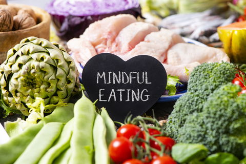 Blog Image: Eat Fresh Foods to Manage Your Appetite