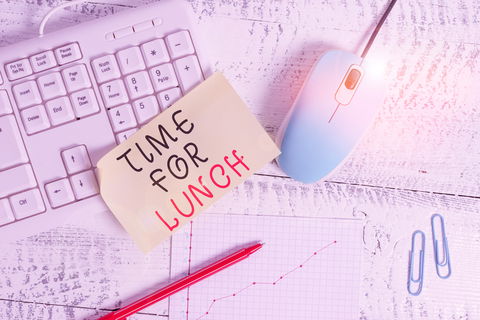 Blog Image: Eat at Mealtime to Control Appetite and Hunger Blog Image: Eat at Mealtime to Control Appetite and Hunger