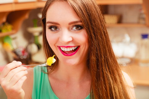Blog Image: Don’t Ignore Cravings but Eat in Moderation Blog Image: Don’t Ignore Cravings but Eat in Moderation