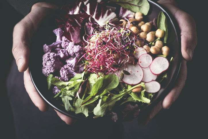 Blog Image: Extra Estrogen in Men Can Play Havoc with Fat Gain Blog Image: Extra Estrogen in Men Can Play Havoc with Fat Gain