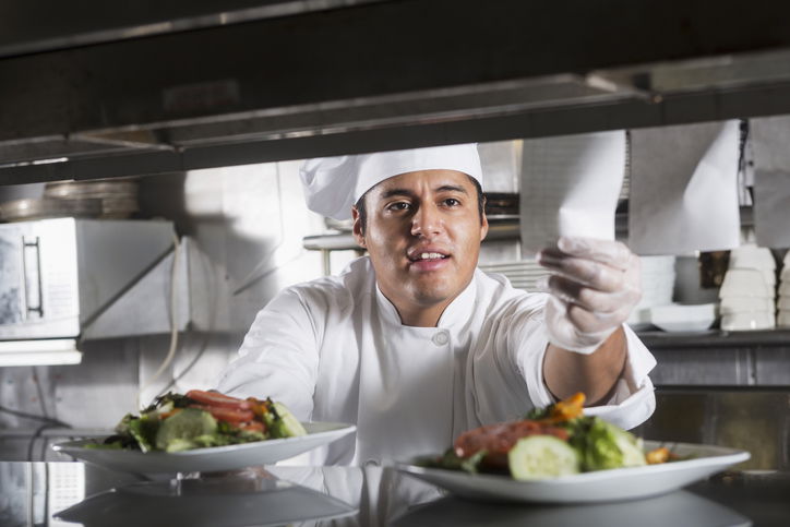Blog Image: Eating a Salad Is Always a Healthy Option for Dining Out Blog Image: Eating a Salad Is Always a Healthy Option for Dining Out