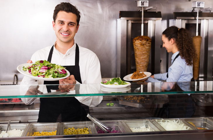 Blog Image: Stick to Your Plan and Opt for Healthier Choices When Eating Out