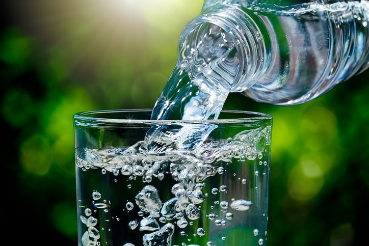 Blog Image: Experts Say to Drink Plenty of Water When Fasting