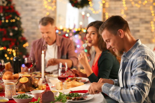Blog Image: Stay Active with Friends and Family During the Holidays Blog Image: Stay Active with Friends and Family During the Holidays