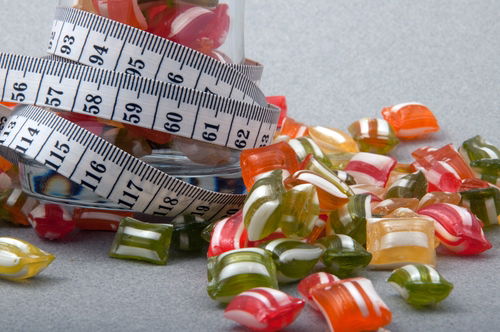 Blog Image: Your Waist Can Pay the Price for Holiday Merrymaking Blog Image: Your Waist Can Pay the Price for Holiday Merrymaking