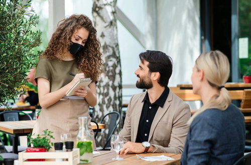 Blog Image: Eating Out Is a Great American Past Time