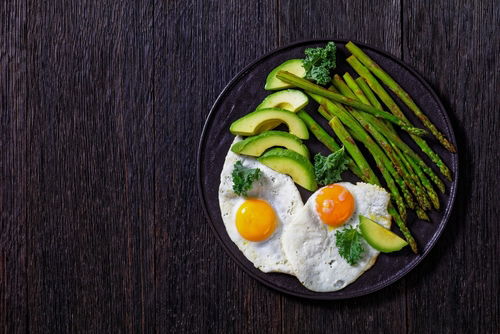 Blog Image: Make Smarter Food Choices to Shed Pounds 