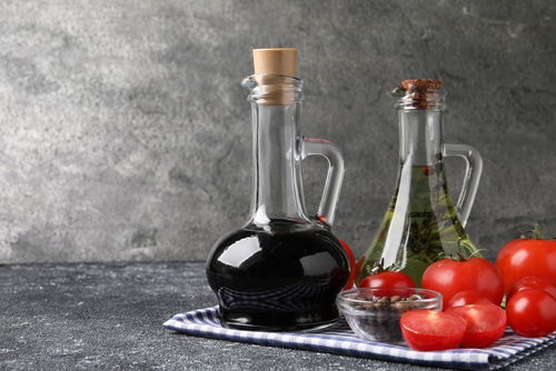 Blog Image: Ingredients and Benefits of Dietary Vinegar