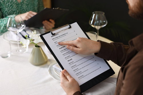 Blog Image: Is Dining Out a No-No Taking GLP-1 Meds?
