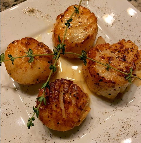 Recipe Image: Garlic Butter Seared Scallops