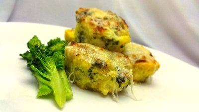 Recipe Image: Broccoli and Cheese Quiche Muffins